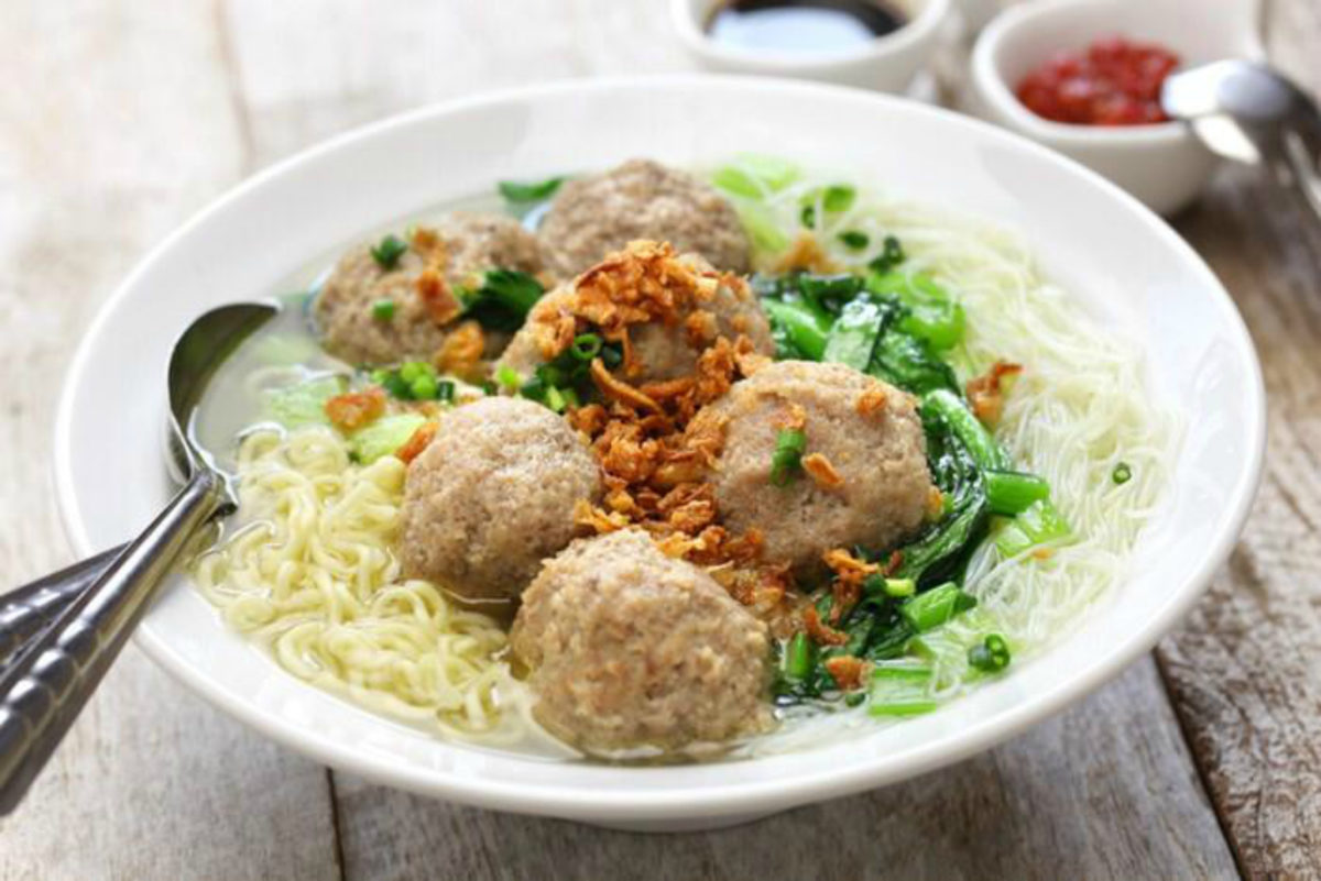 Mie Bakso Indonesian Meatballs And Noodle Soup Indonesian Community